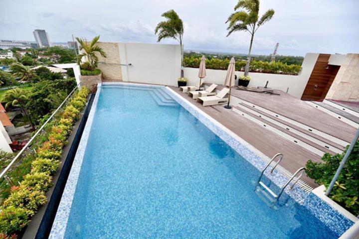 J7 Plaza Hotel Iloilo City Luaran gambar