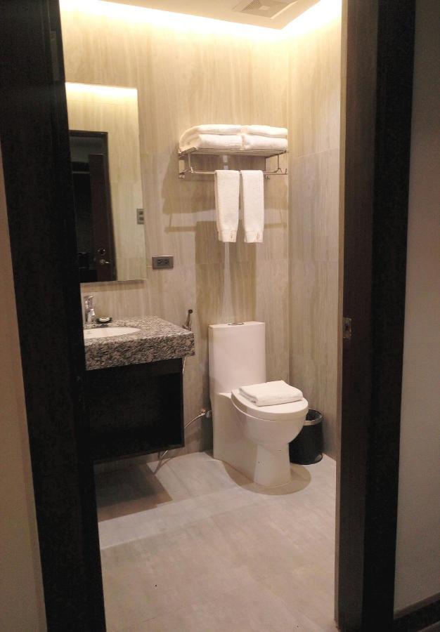 J7 Plaza Hotel Iloilo City Luaran gambar